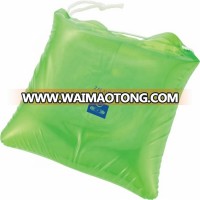 Hot selling customized green black inflatable beach pillow bag for vacation